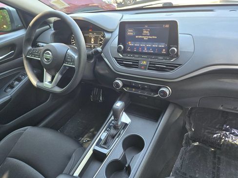 Used 2020 Nissan Altima 2.5 S FWD image 10