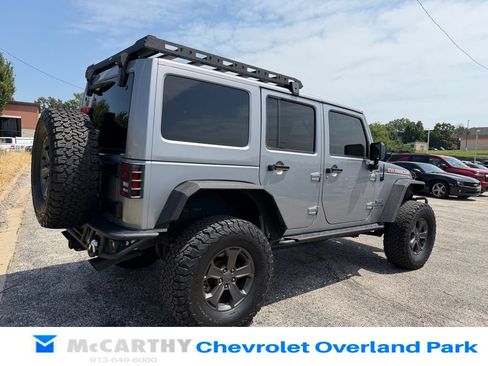 Used 2018 Jeep Wrangler Unlimited Rubicon w/ Dual Top Group AWD/4WD image 3