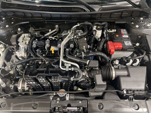 Certified 2024 Nissan Altima 2.5 SR w/ SR Premium Package image 28