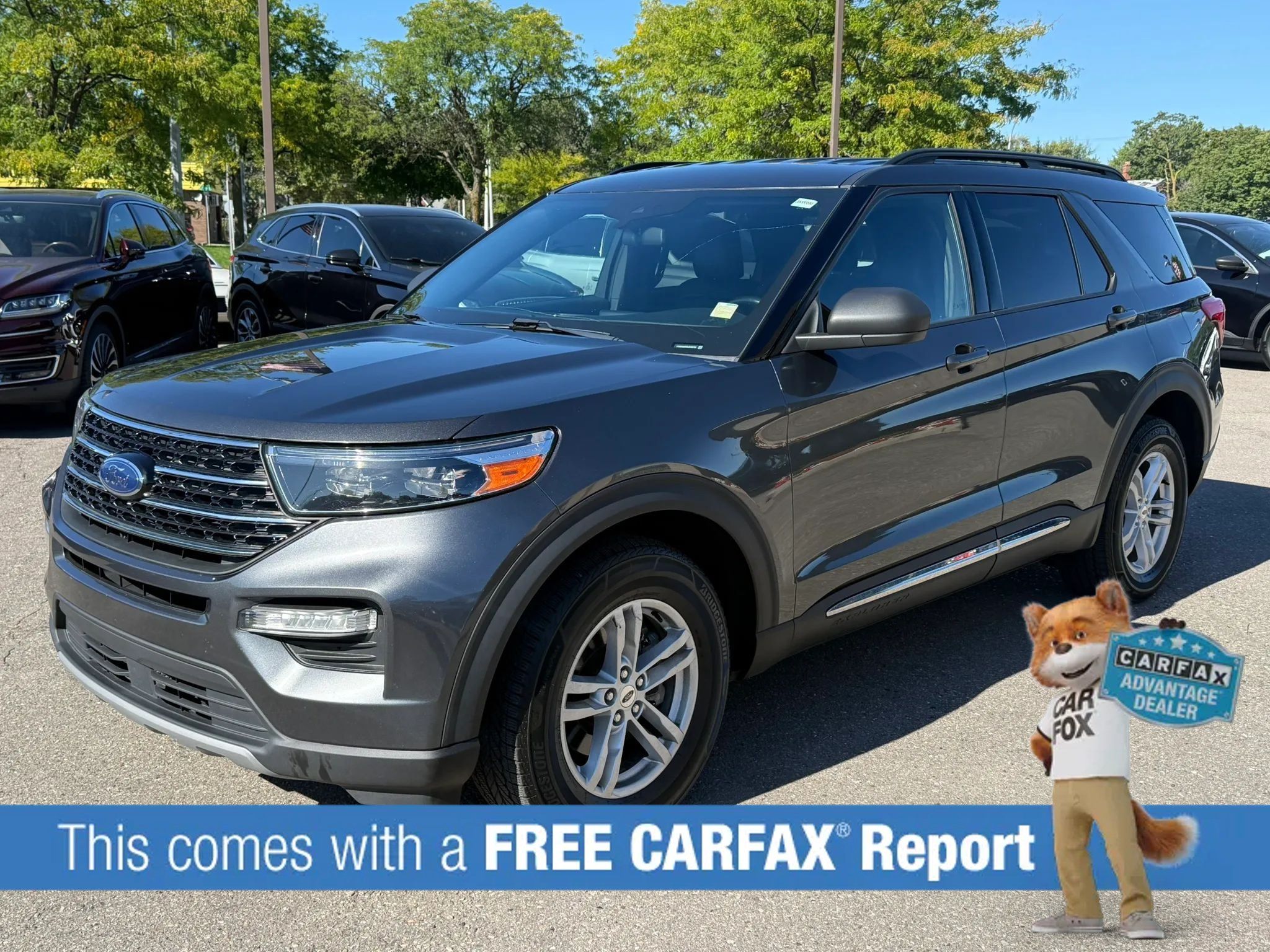 Used 2020 Ford Explorer XLT w/ Equipment Group 202A AWD/4WD image 1