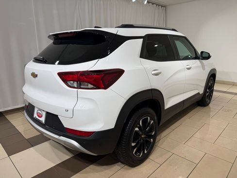 Used 2022 Chevrolet TrailBlazer LT w/ Convenience Package image 5