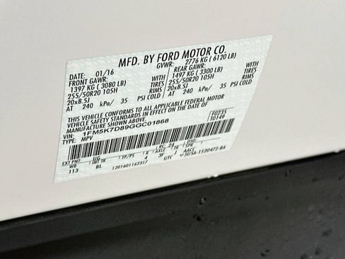 Used 2016 Ford Explorer XLT w/ Equipment Group 202A FWD image 27