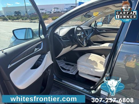 Used 2022 Buick Enclave Avenir w/ Avenir Technology Package AWD/4WD image 10