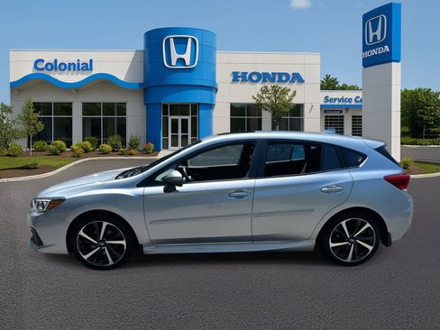 Used 2022 Subaru Impreza 2.0i Sport image 3