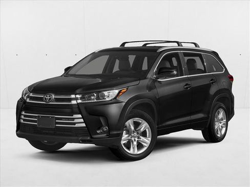Used 2019 Toyota Highlander Limited Platinum FWD image 1