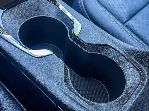 Used 2023 Chevrolet Bolt EUV LT w/ Convenience Package image 31