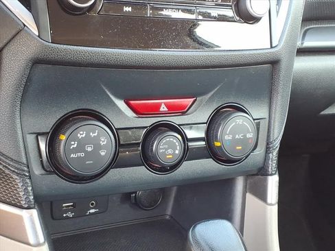 Used 2023 Subaru Forester AWD/4WD image 12