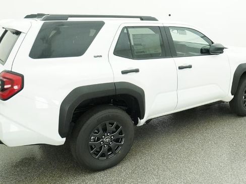 New 2026 Toyota 4Runner SR5 image 9