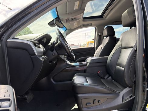 Used 2019 GMC Yukon SLT AWD/4WD image 8