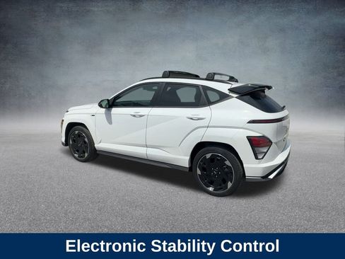 Used 2025 Hyundai Kona N Line image 17