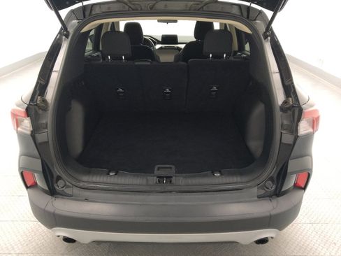 Used 2020 Ford Escape SE FWD image 29