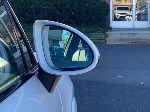 Used 2017 Porsche Cayenne image 15