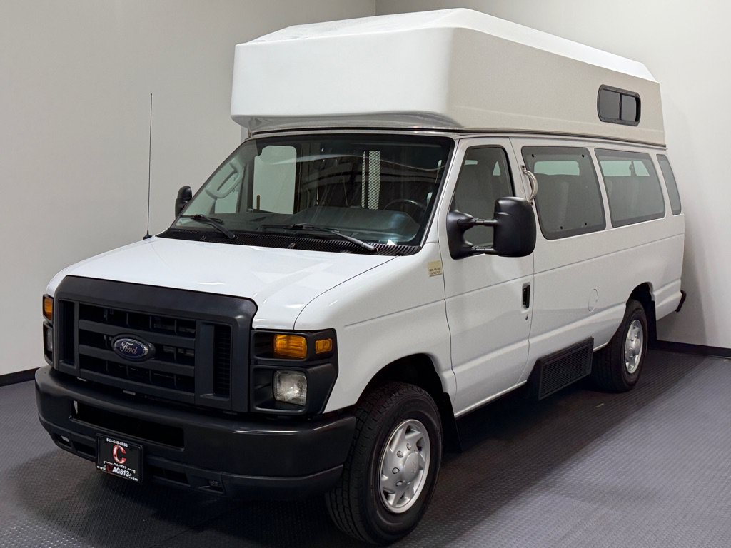 Used 2013 Ford E-350 and Econoline 350 Extended Super Duty RWD image 1