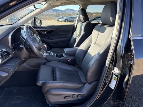 Certified 2023 Subaru Outback Limited image 28