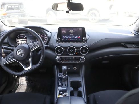 Used 2023 Nissan Sentra SV FWD image 25