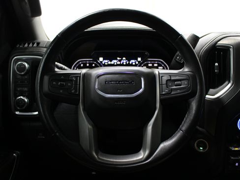 Used 2021 GMC Sierra 1500 Denali w/ Denali Ultimate Package AWD/4WD image 11
