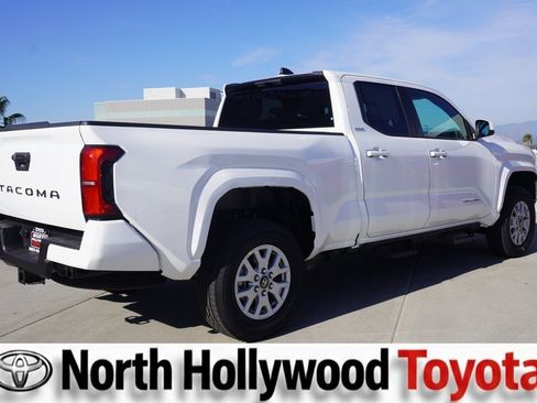 New 2026 Toyota Tacoma SR5 image 3