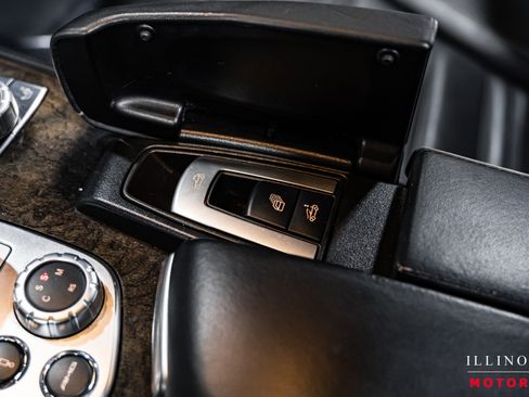 Used 2013 Mercedes-Benz SL 63 AMG image 23