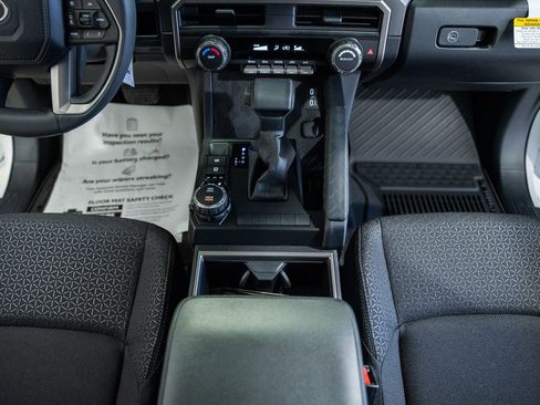 New 2026 Toyota 4Runner SR5 image 25