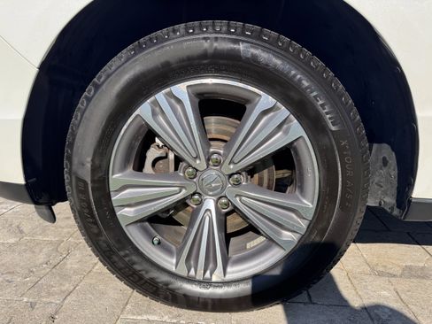 Used 2020 Acura MDX SH-AWD image 11