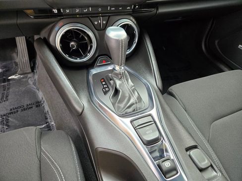 Used 2023 Chevrolet Camaro LT w/ Technology Package image 20
