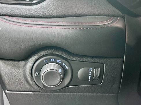 Used 2024 Dodge Durango GT image 26