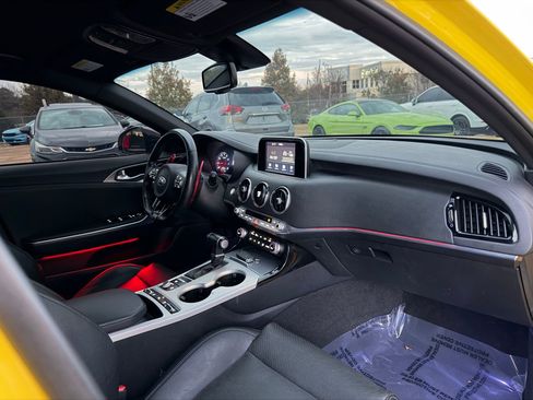 Used 2018 Kia Stinger GT image 20