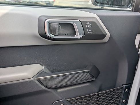 Used 2021 Ford Bronco 4-Door w/ Sasquatch Package image 13