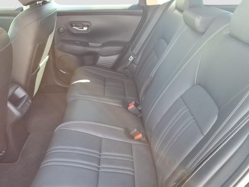 Used 2024 Honda HR-V EX-L image 14