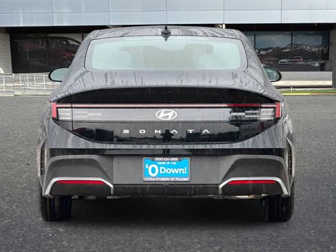 New 2026 Hyundai Sonata SE image 8