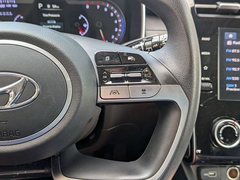 Used 2023 Hyundai Tucson SEL FWD image 21