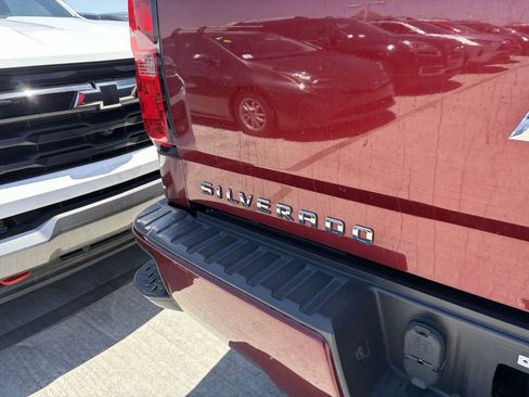 Used 2016 Chevrolet Silverado 1500 LT w/ All Star Edition AWD/4WD image 5