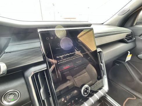 New 2025 GMC Acadia AT4 w/ Super Cruise Package image 23