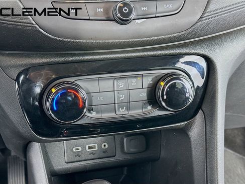 Used 2020 Buick Encore GX Preferred w/ Cold Weather Comfort Package image 22
