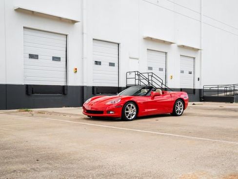Used 2006 Chevrolet Corvette Convertible image 60