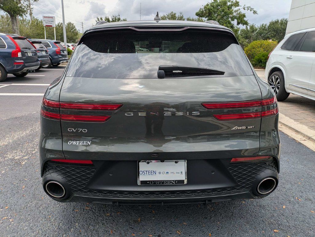 Used 2025 Genesis GV70 3.5T Sport AWD/4WD image 5