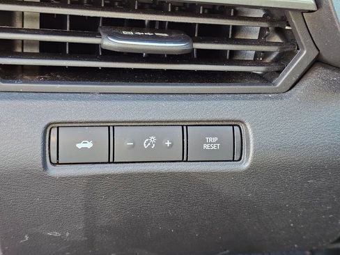 Used 2024 Nissan Altima 2.5 SR w/ SR Premium Package image 15