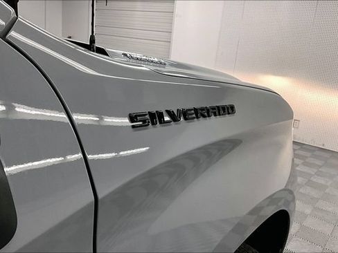 Used 2024 Chevrolet Silverado 1500 Custom w/ LPO, Dark Essentials Package AWD/4WD image 11