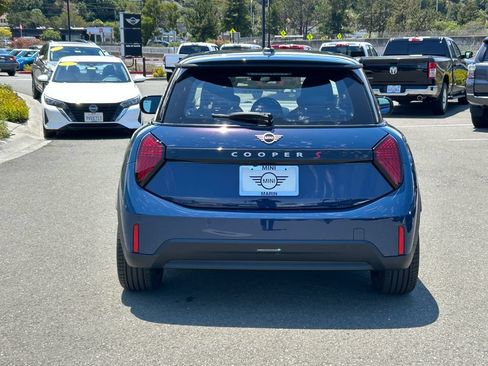 New 2026 MINI Cooper S FWD image 4