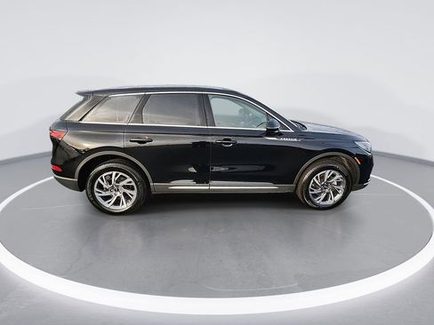 Used 2025 Lincoln Corsair FWD w/ Equipment Group 101A image 9