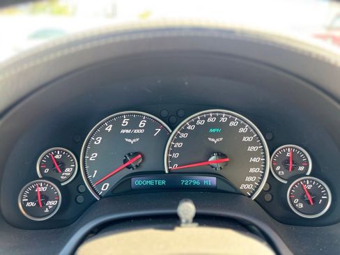 Used 2008 Chevrolet Corvette Convertible w/ Preferred Equipment Group RWD image 29