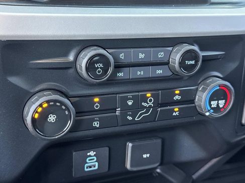 Used 2023 Ford F350 XLT w/ 360-Degree Camera Package AWD/4WD image 15