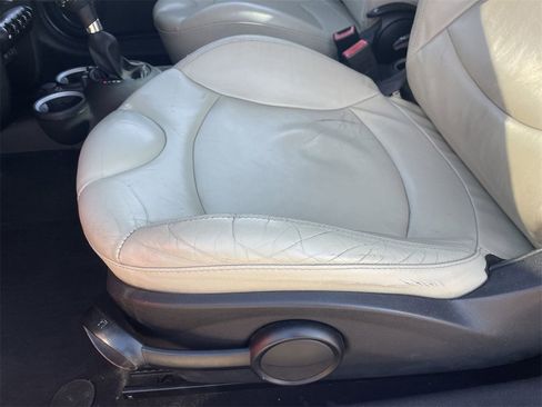 Used 2011 MINI Cooper S image 19