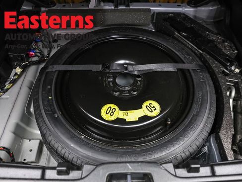 Used 2021 Volvo XC40 T4 Momentum FWD image 21