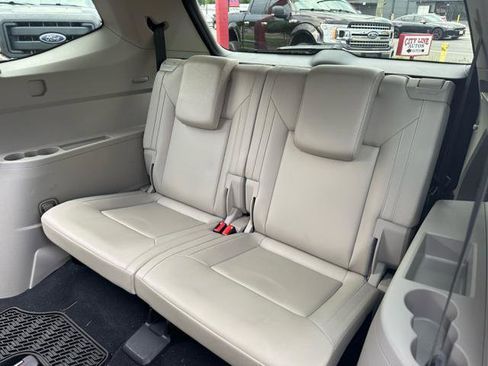 Used 2018 Volkswagen Atlas SE FWD image 14