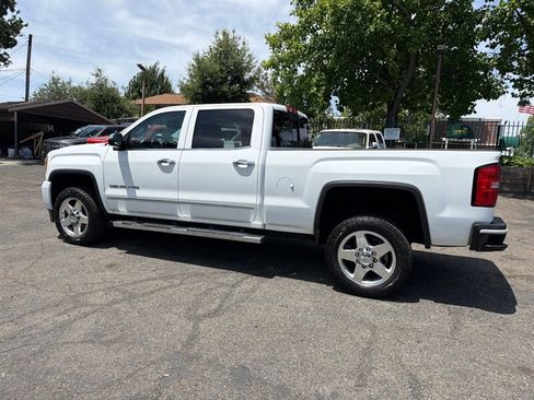 Used 2015 GMC Sierra 2500 Denali AWD/4WD image 13