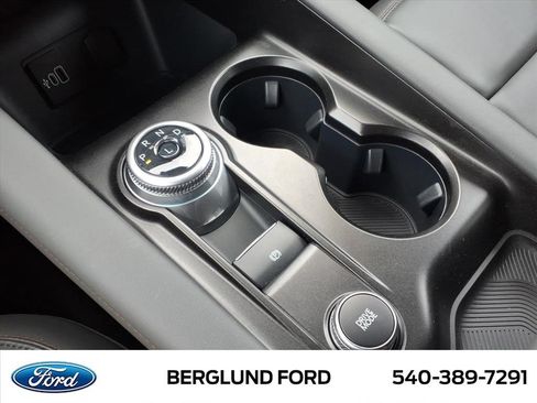 Used 2026 Ford Explorer Active w/ Active Comfort Package AWD/4WD image 31