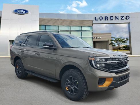 New 2026 Ford Expedition Tremor image 3