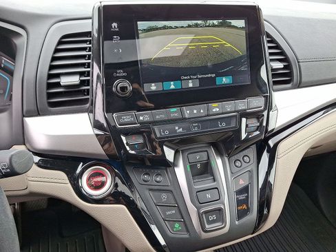 Used 2019 Honda Odyssey Elite image 15