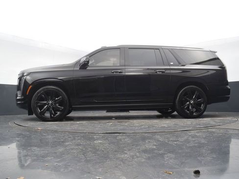 Certified 2025 Cadillac Escalade ESV Sport Platinum image 57